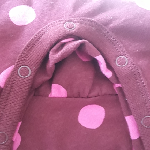 Newborn Onesie attire - Picture 5 of 5